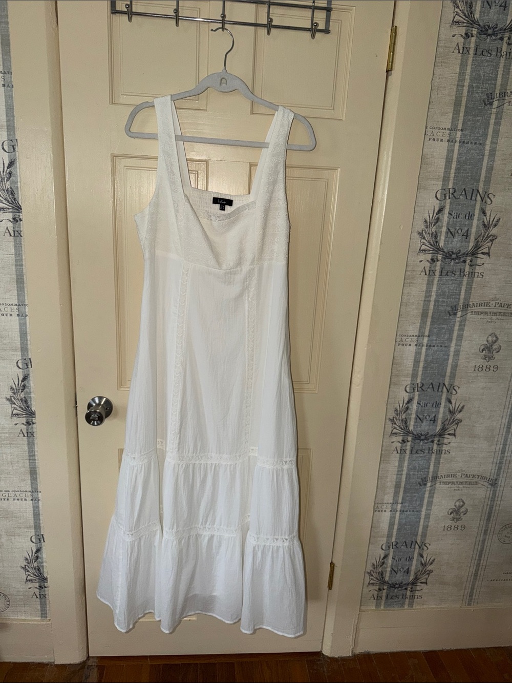 Lulu's White Sleeveless Tiered Maxi Dress